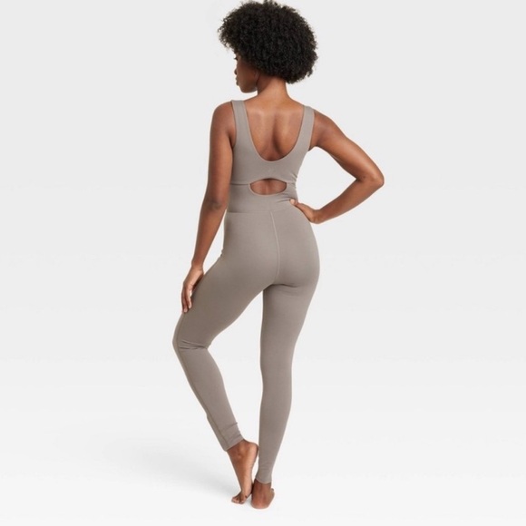 All in motion brushed sculpt scoop neck jumpsuit size S - Picture 2 of 7